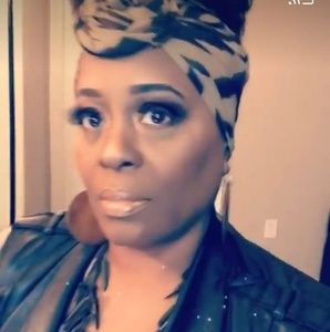 Meet your Posher, Debbie